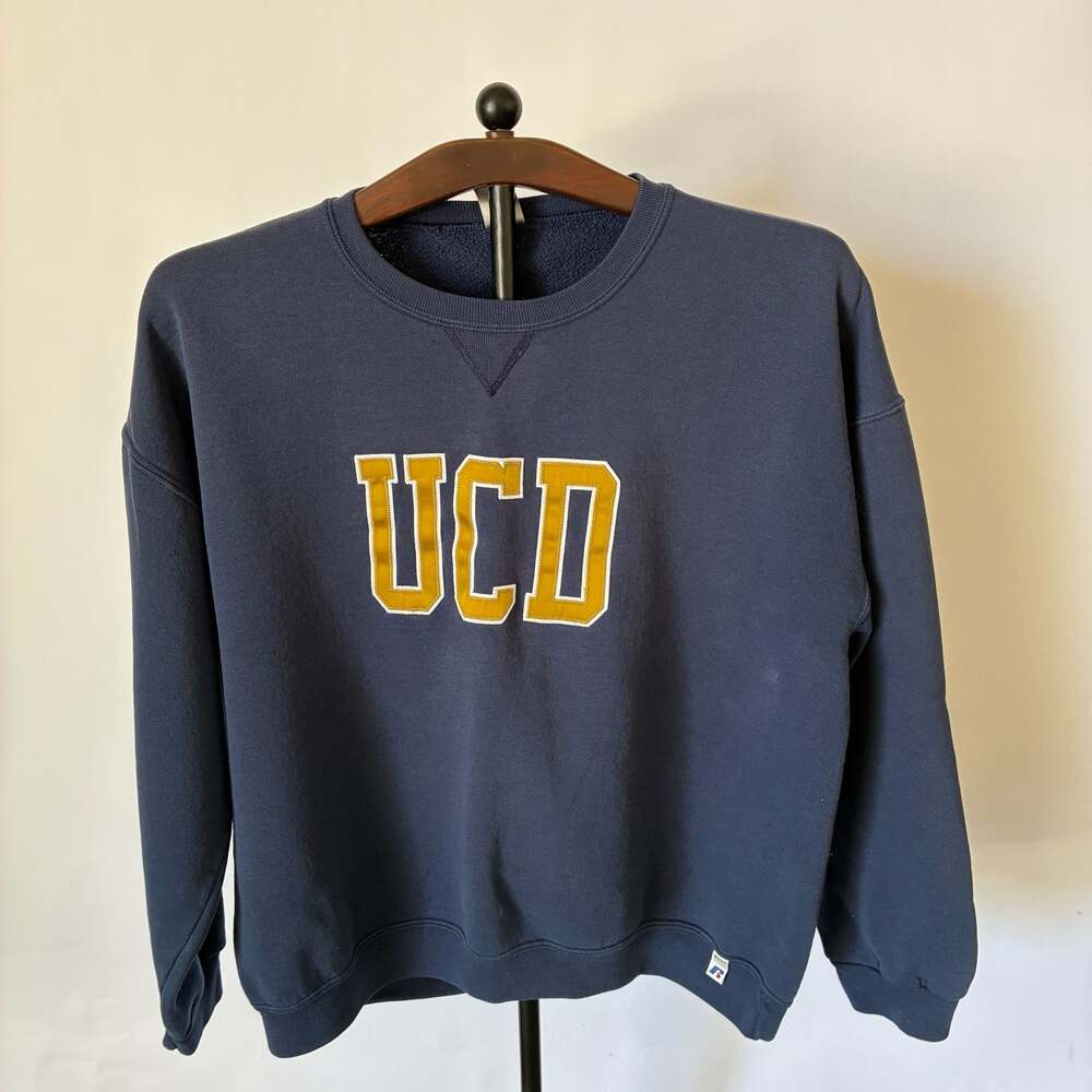 Vintage Russell Athletic UC Davis Dri-Power Embroidered Logo